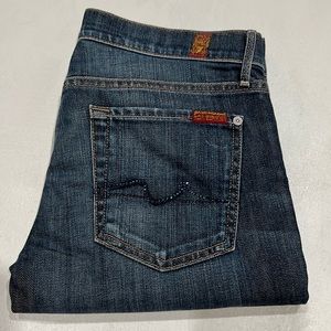 7 FOR ALL MANKIND SIZE 27 straight leg Jeans women’s
